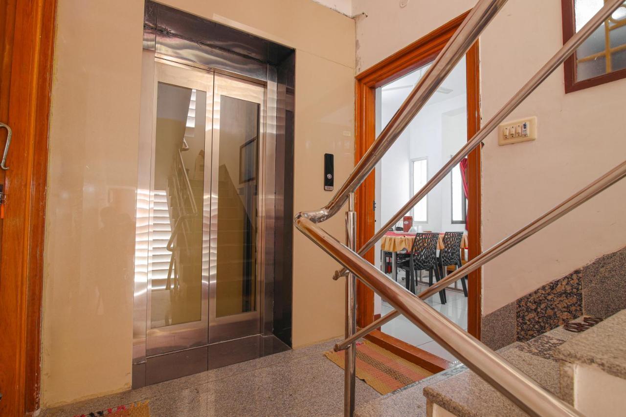 Manora Residency Hotel Pondicherry Bagian luar foto