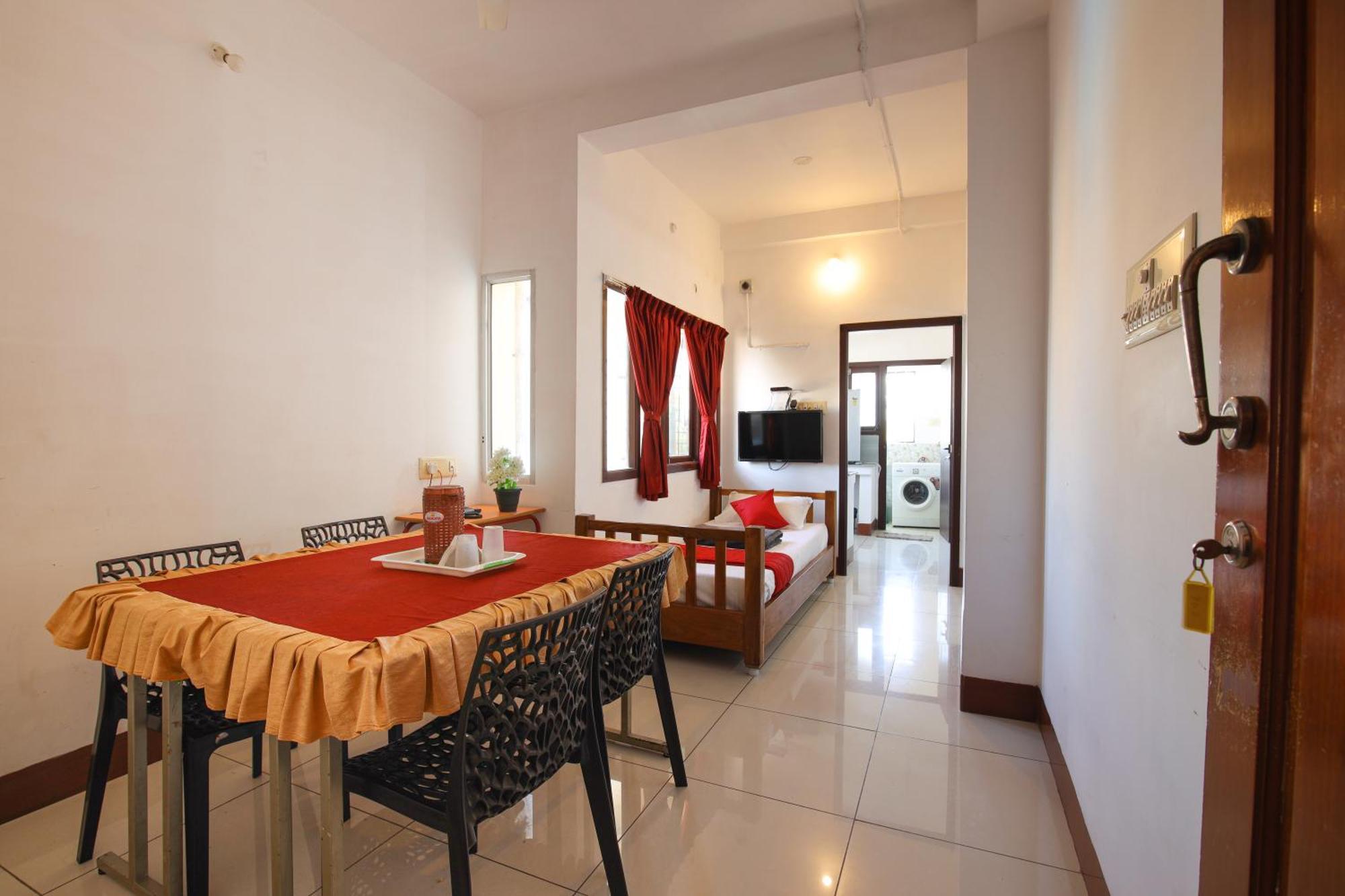 Manora Residency Hotel Pondicherry Bagian luar foto