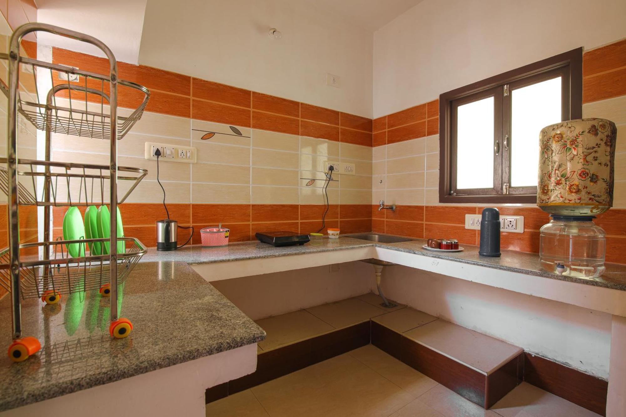 Manora Residency Hotel Pondicherry Bagian luar foto
