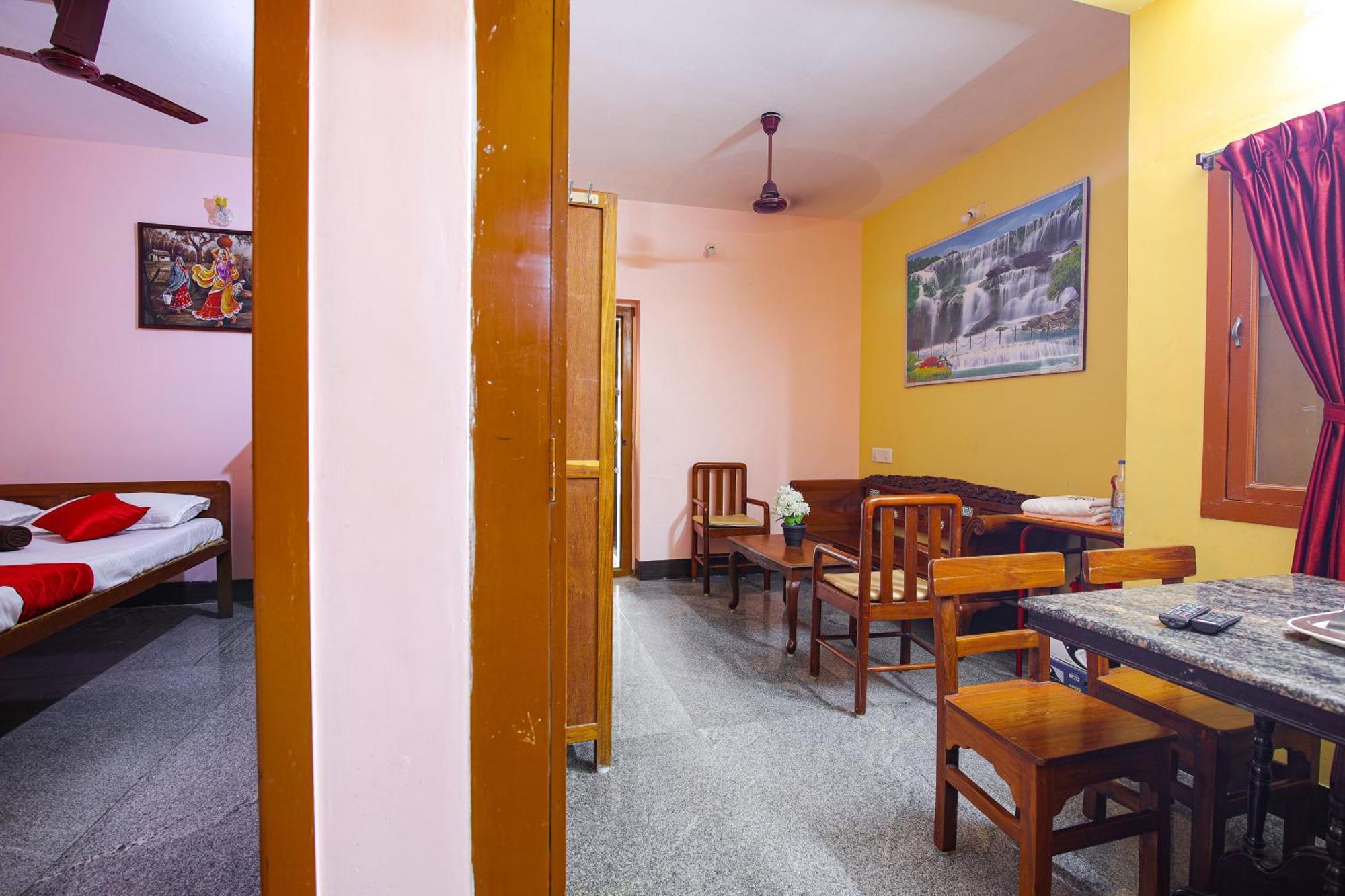 Manora Residency Hotel Pondicherry Bagian luar foto