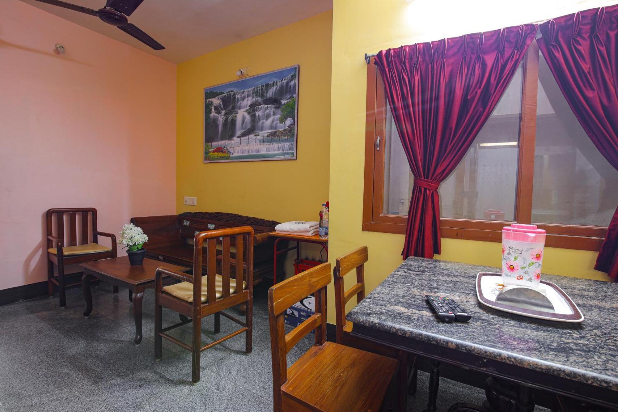 Manora Residency Hotel Pondicherry Bagian luar foto