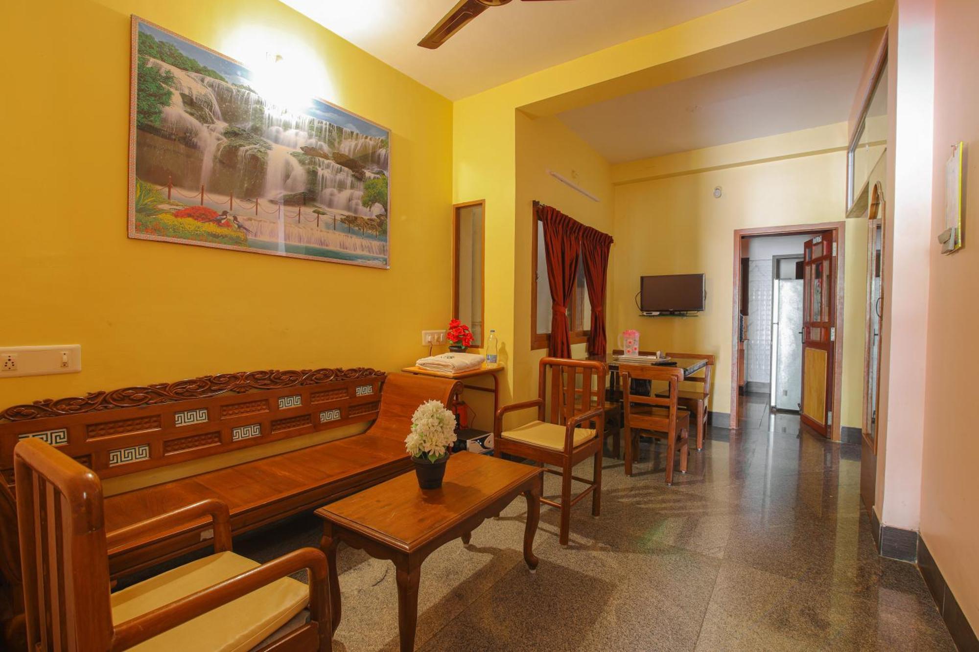 Manora Residency Hotel Pondicherry Bagian luar foto